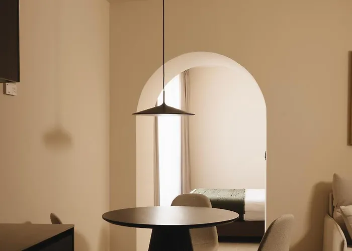 Limehome Juan Antonio Zunzunegui Апарт-отель 3*