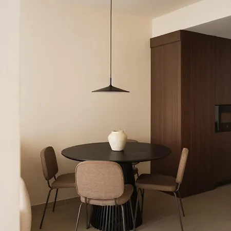 Limehome San Mames 3*