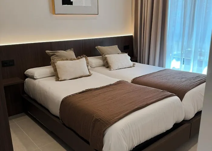 Limehome Juan Antonio Zunzunegui 公寓式酒店 3*