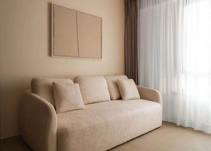 Limehome Juan Antonio Zunzunegui Apart-hotel