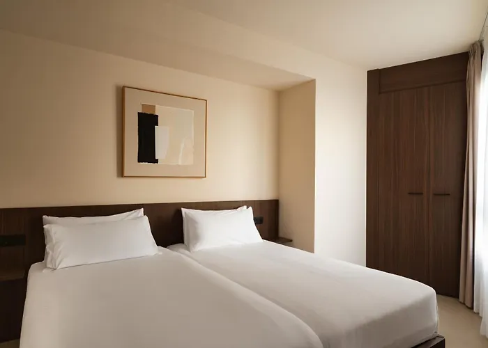 Limehome Juan Antonio Zunzunegui 4* Bilbau