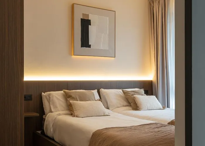 Limehome Juan Antonio Zunzunegui 3* بلباو