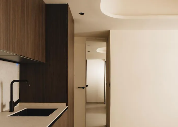 Limehome Juan Antonio Zunzunegui 3*