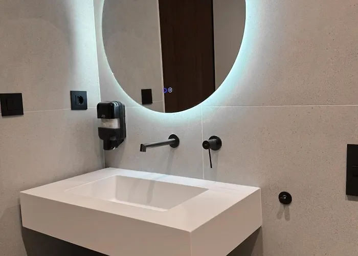 Limehome Juan Antonio Zunzunegui شقة فندقية